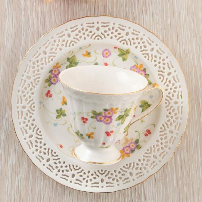 Talerzyk deserowy ażurowy 19 cm Villa Italia - Walencja Ivory